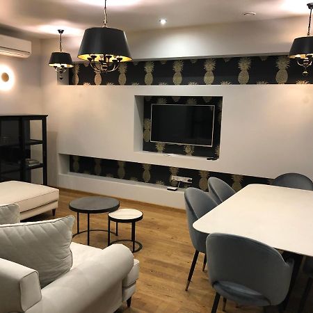 Home Apart Storozhovskaya Str.6 Минск Екстериор снимка