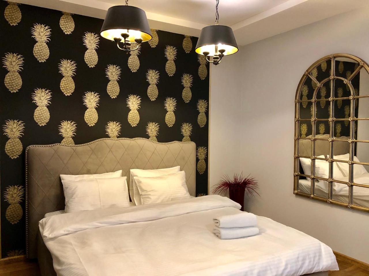 Home Apart Storozhovskaya Str.6 Минск Екстериор снимка